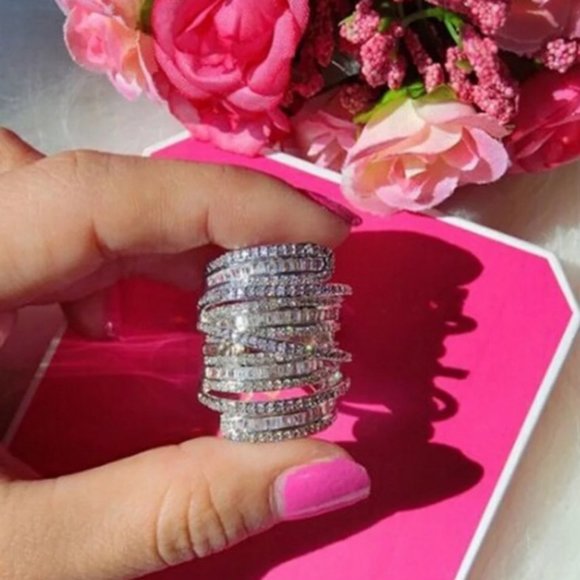 NEW 6.4 CT Silver Baguette Round Diamond Ring - Picture 6 of 9